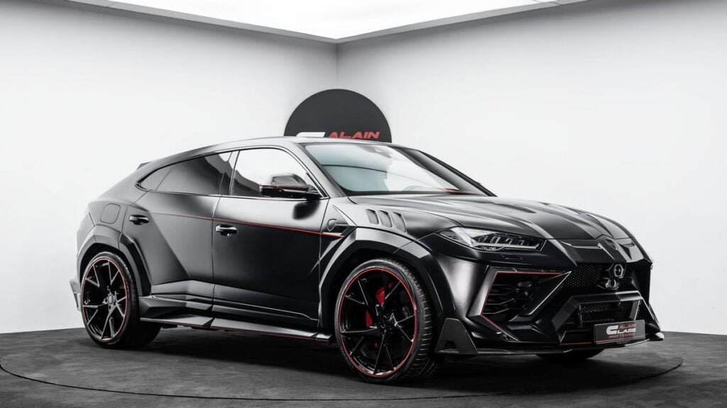 Lamborghini Urus by MANSORY